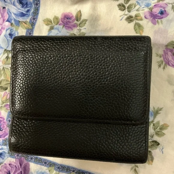 Chanel Black Caviar Bifold Wallet - Picture 2 of 11